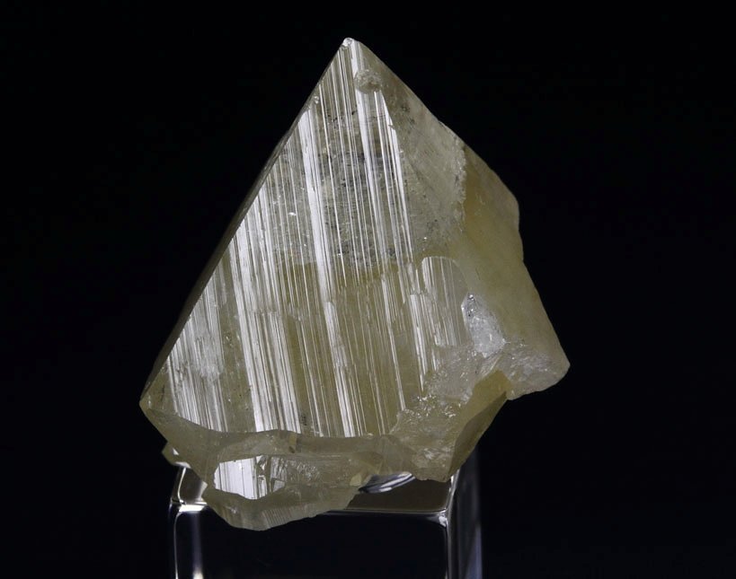 gem POWELLITE