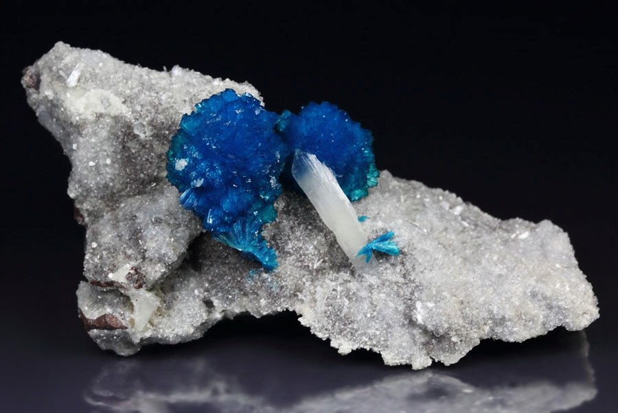 CAVANSITE, STILBITE