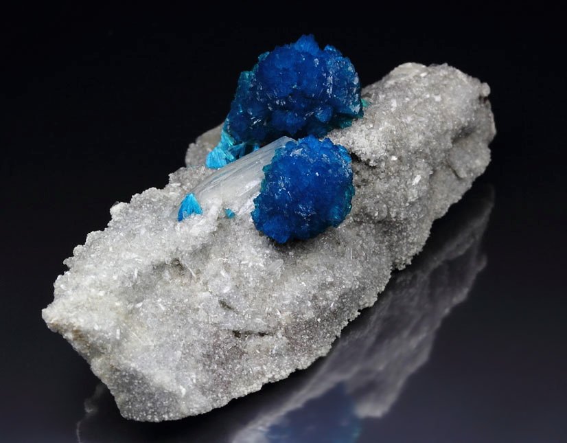 CAVANSITE, STILBITE