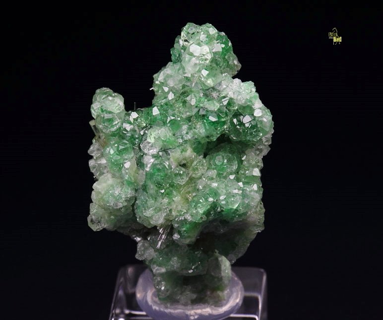 gem GARNET var. GROSSULAR var. CHROMIAN, DIOPSIDE