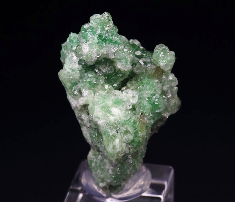 gem GARNET var. GROSSULAR var. CHROMIAN, DIOPSIDE