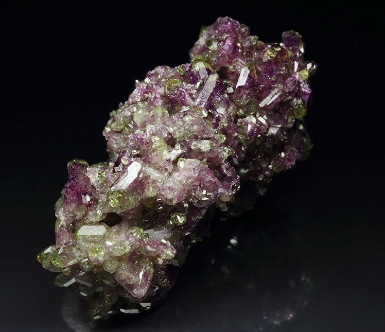 gem VESUVIANITE bi-color