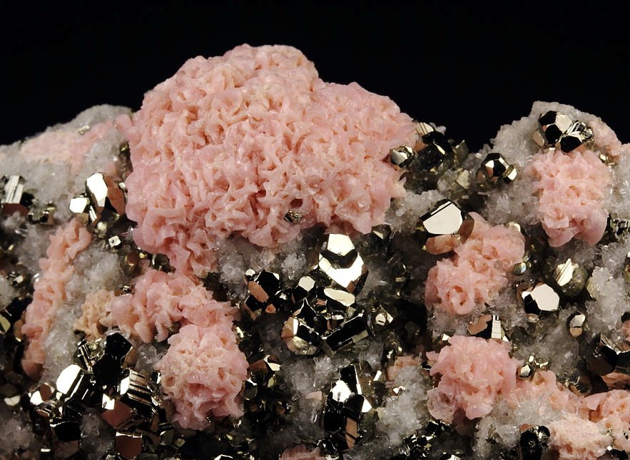 RHODOCHROSITE, PYRITE, QUARTZ