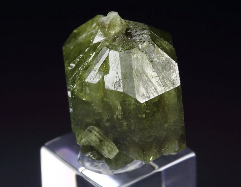 gem CHRYSOBERYL twinned