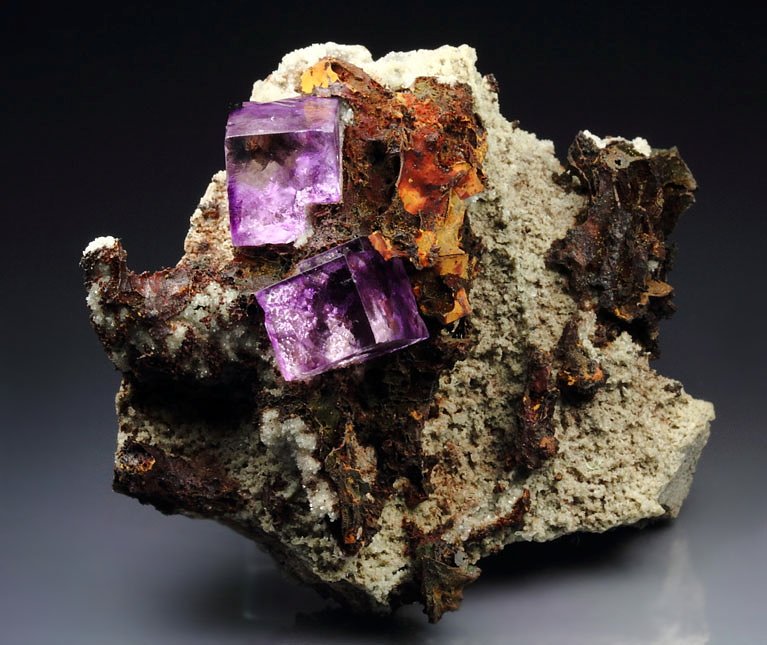 FLUORITE