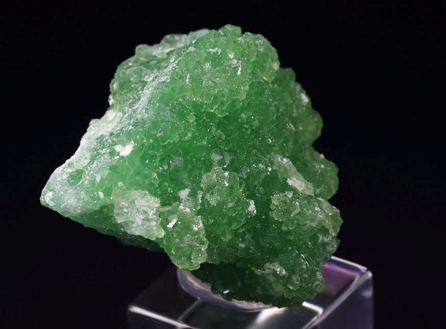 SMITHSONITE var. CUPRIAN SMITHSONITE