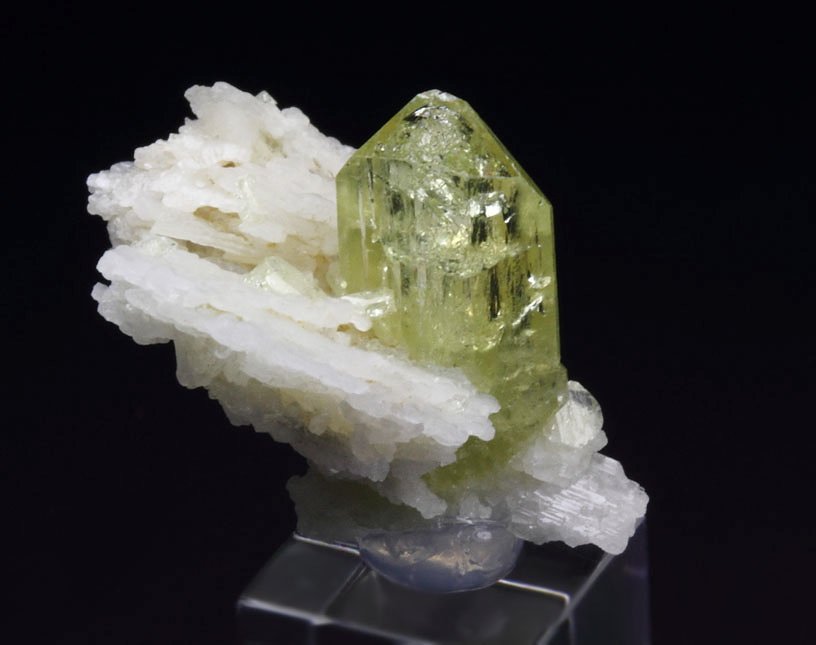 gem BRAZILIANITE, ALBITE