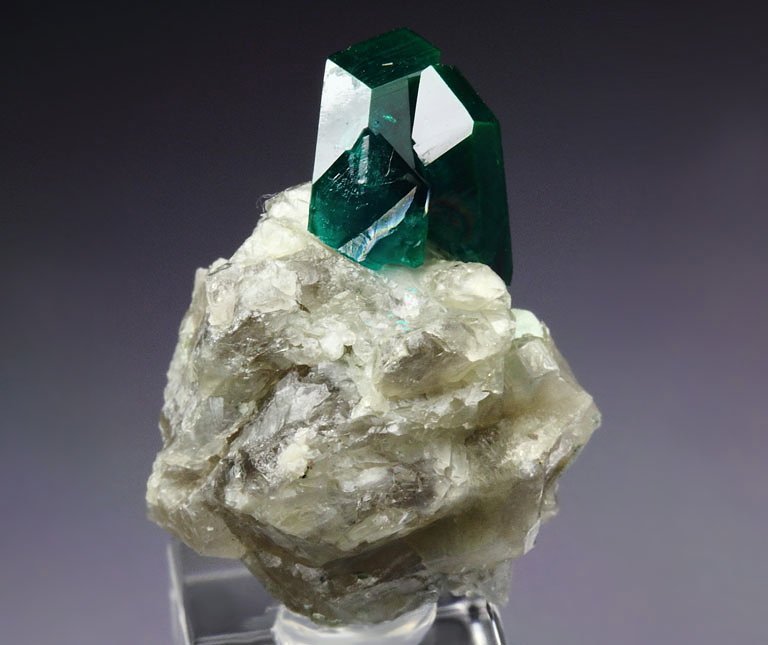 DIOPTASE, CALCITE - stabilized