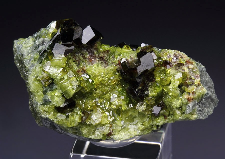 gemmy GARNET var. ANDRADITE, gem EPIDOTE, gem DIOPSIDE