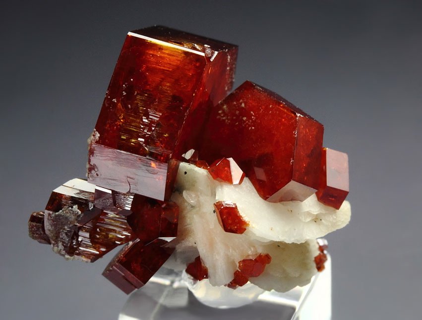 gemmy VANADINITE, BARYTE