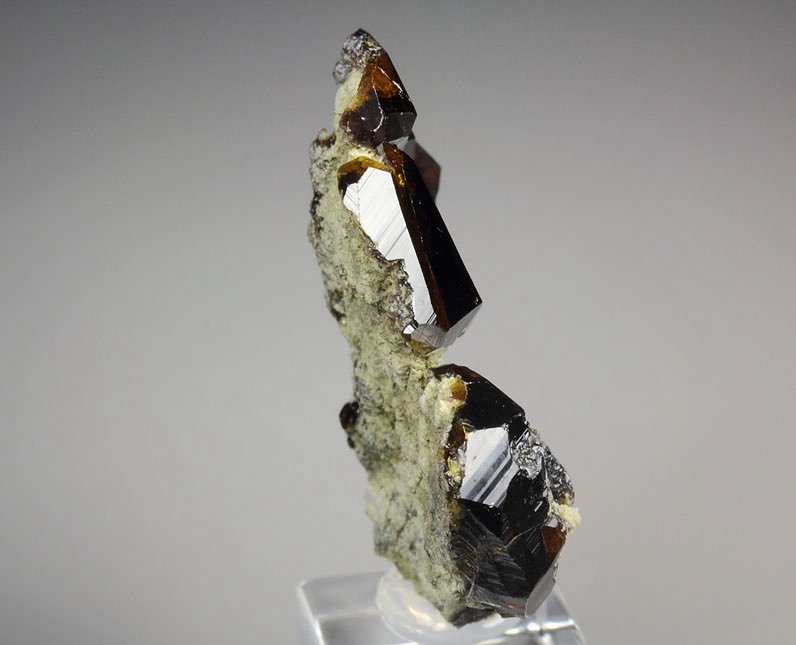 gem GARNET var. ANDRADITE var. TOPAZOLITE