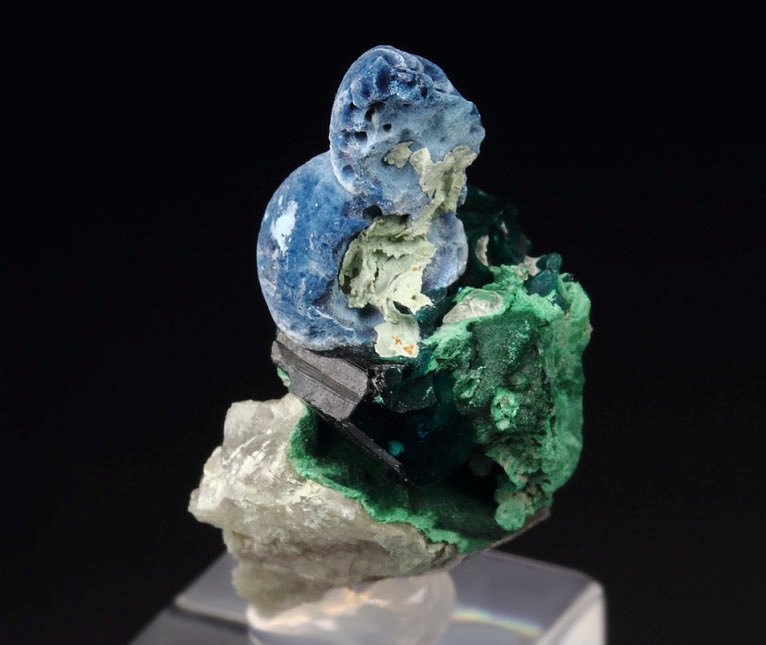 SHATTUCKITE, DIOPTASE, MALACHITE 