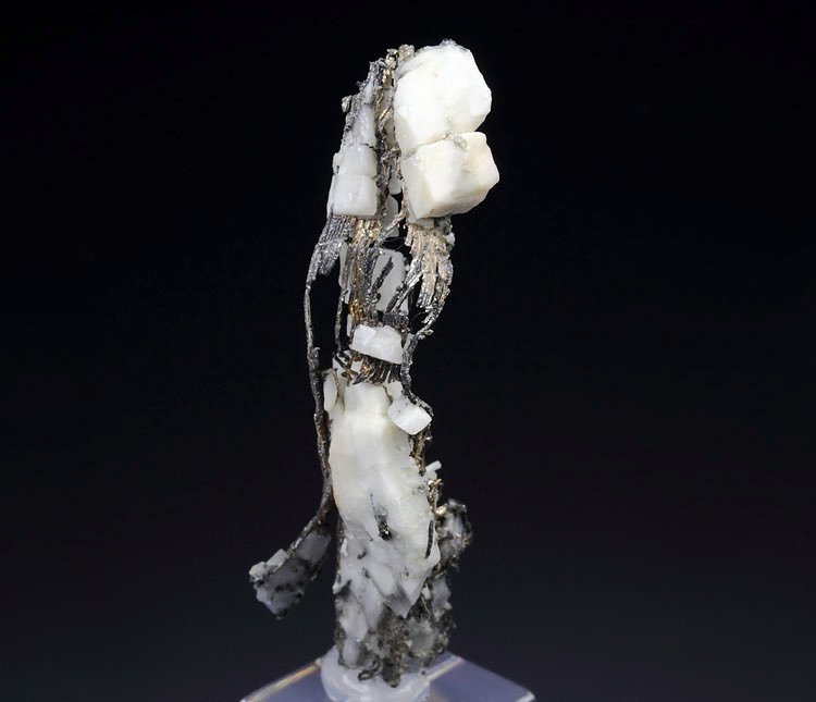 spinel-twinned SILVER, CALCITE