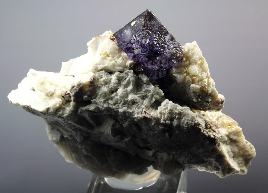 rare - FLUORITE with phantoms, QUARTZ var. SMOKY, GARNET var. SPESSARTINE, MICROCLINE