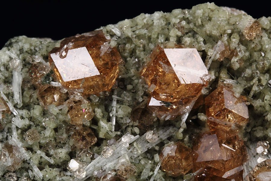 gem GARNET var. GROSSULAR with PECTOLITE inclusions, DIOPSIDE 