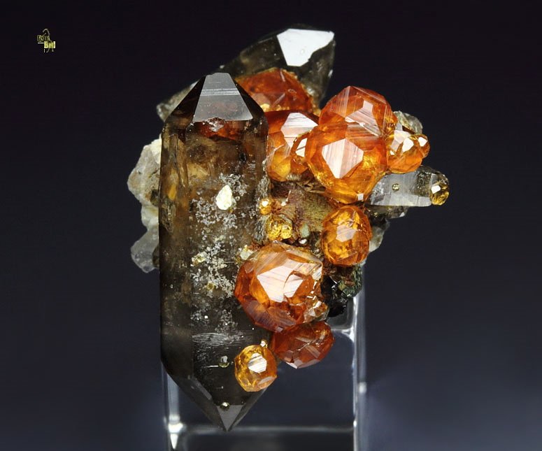 gem GARNET var. SPESSARTINE, QUARTZ var. SMOKY