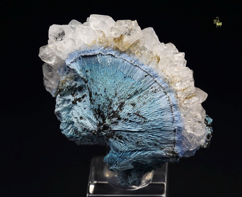 new find - SHATTUCKITE, QUARTZ