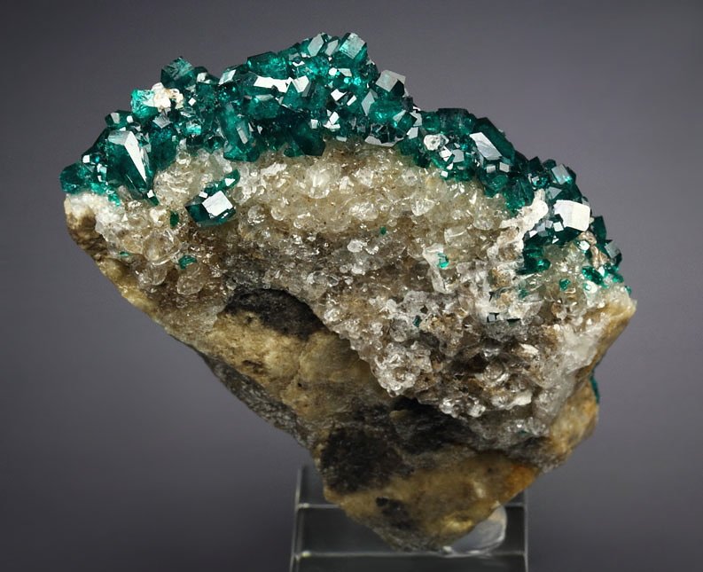 gem DIOPTASE