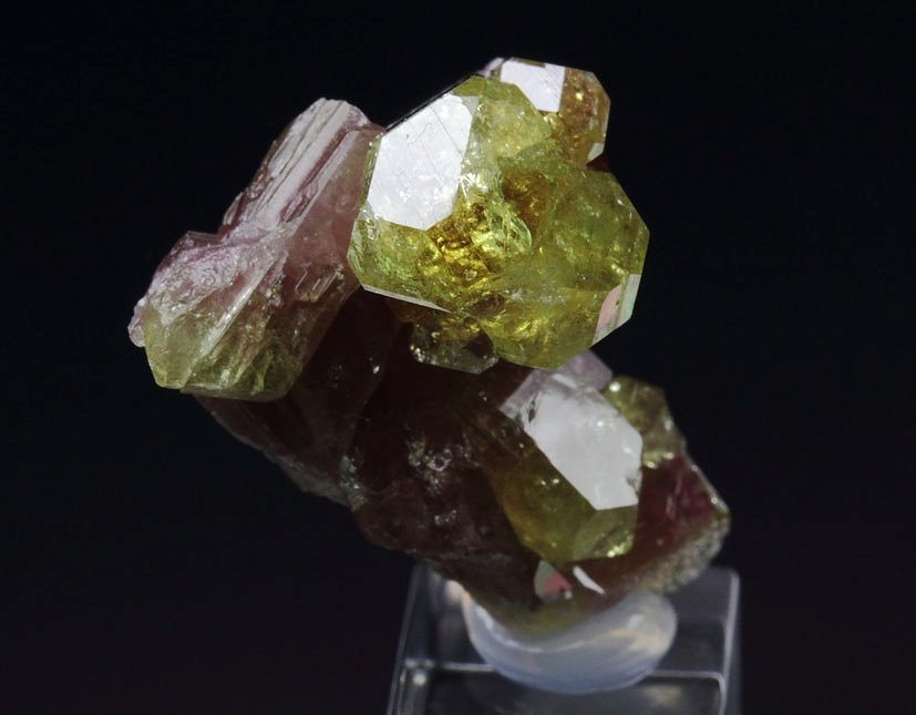 gem bi-terminated VESUVIANITE bi-color