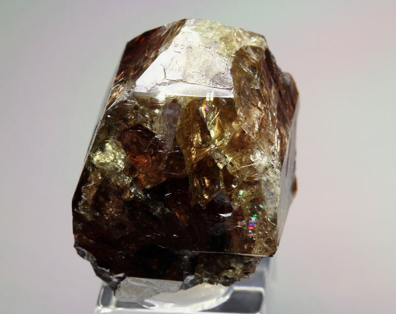 gem ZIRCON