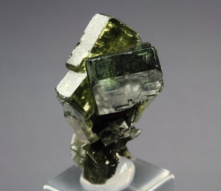 gem FLUORAPATITE