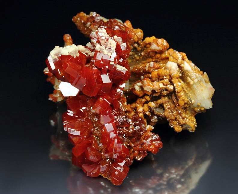 gemmy VANADINITE bi-color, BARYTE