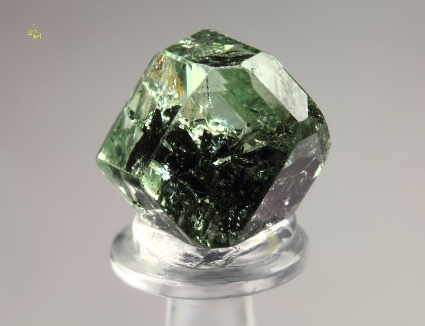 gem GARNET var. GROSSULAR var. TSAVORITE