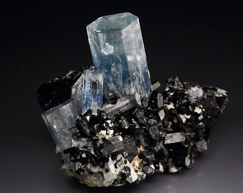 gem BERYL var. AQUAMARINE, TOURMALINE var. SCHORL, MICROCLINE