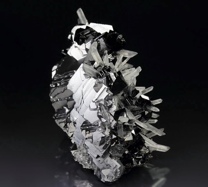 GALENA, SPHALERITE tetrahedrons, QUARTZ