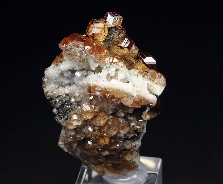 gem GARNET var. GROSSULAR, PREHNITE