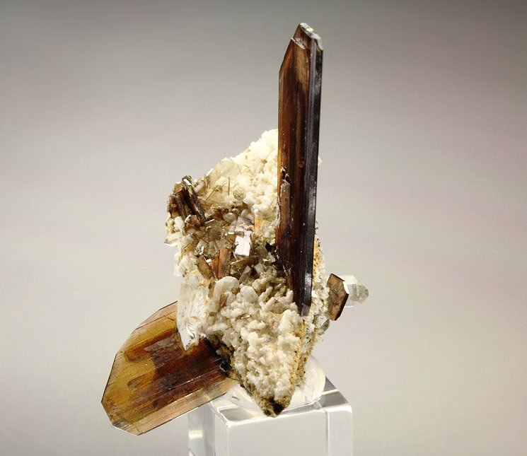 BROOKITE, QUARTZ