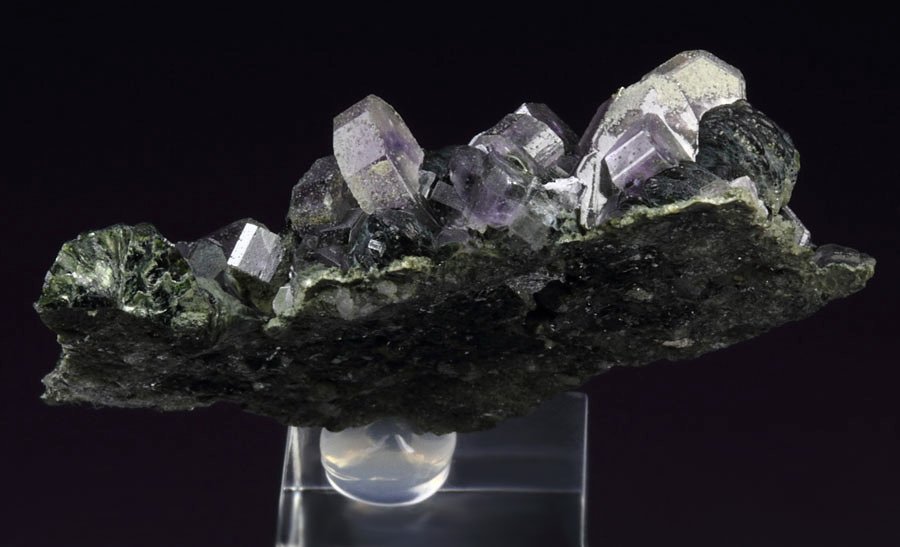 gemmy purple FLUORAPATITE, MUSCOVITE, CHALCOPYRITE