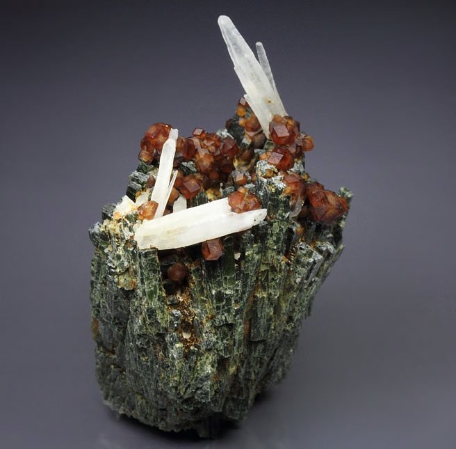 GARNET var. ANDRADITE, QUARTZ, HEDENBERGITE