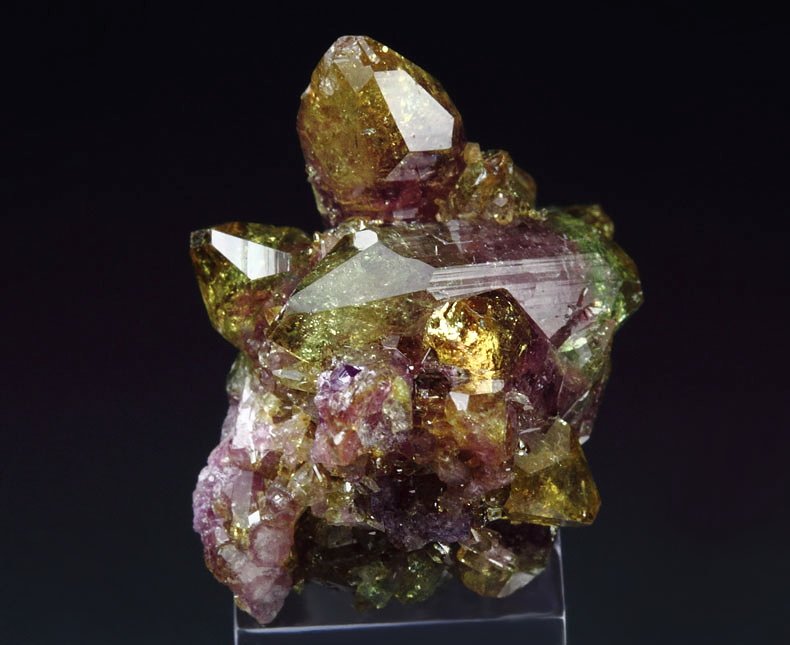 gem bi-terminated VESUVIANITE bi-color