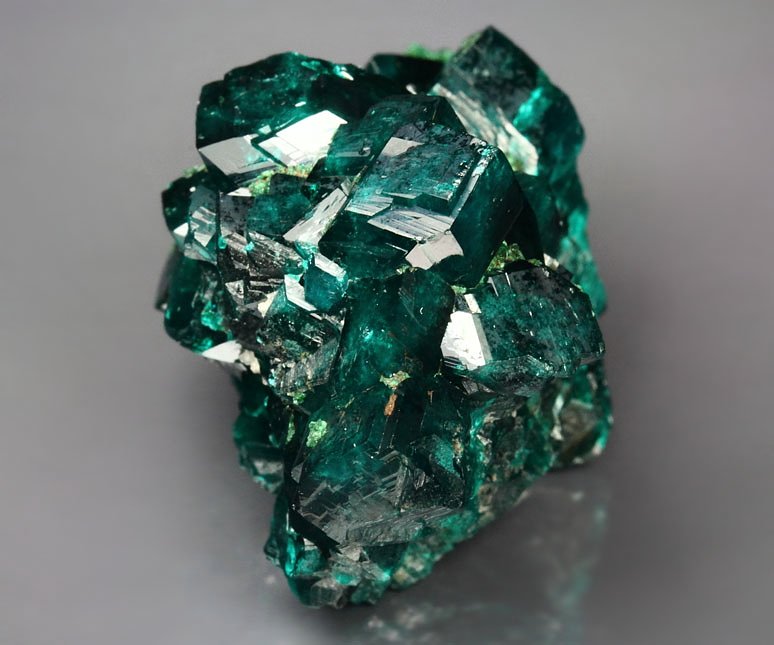 DIOPTASE, MALACHITE, QUARTZ