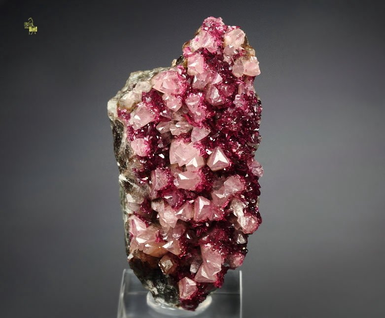 gem ROSELITE, CALCITE