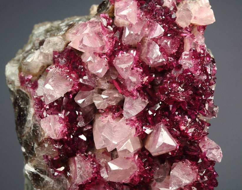 gem ROSELITE, CALCITE