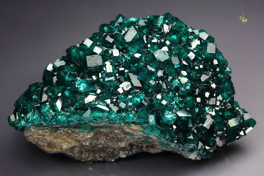 gem DIOPTASE