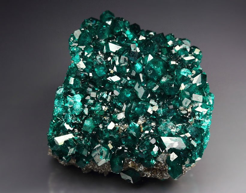 gem DIOPTASE