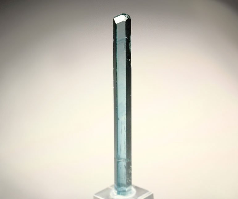 gem BERYL var. AQUAMARINE