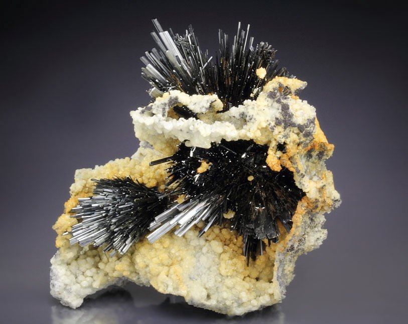 STIBNITE, SIDERITE