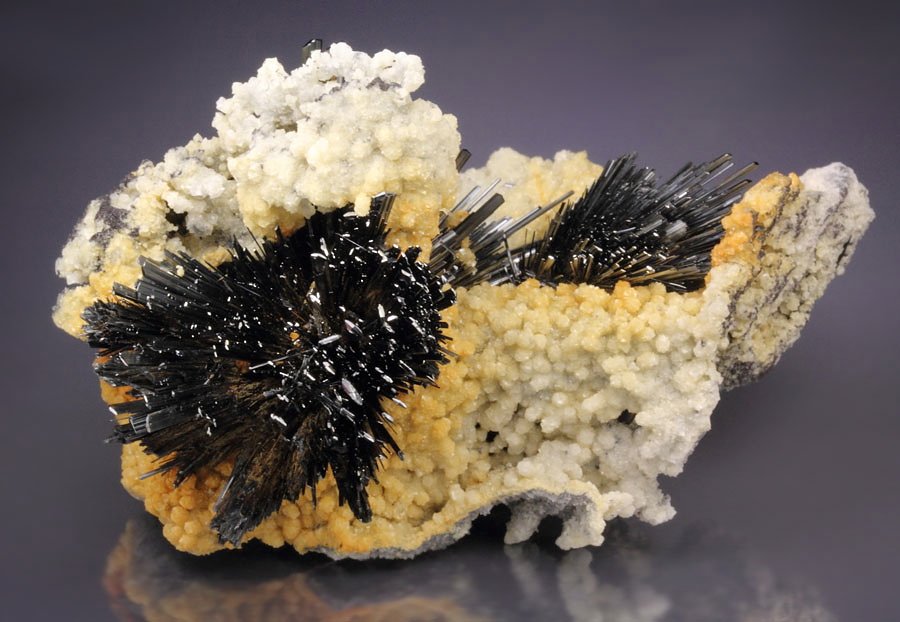 STIBNITE, SIDERITE