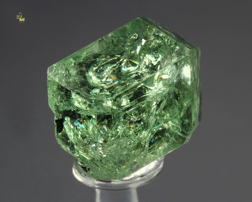 gem GARNET var. GROSSULAR var. TSAVORITE