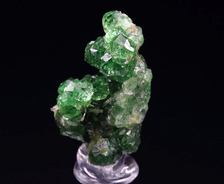 gem GARNET var. GROSSULAR var. CHROMIAN, DIOPSIDE