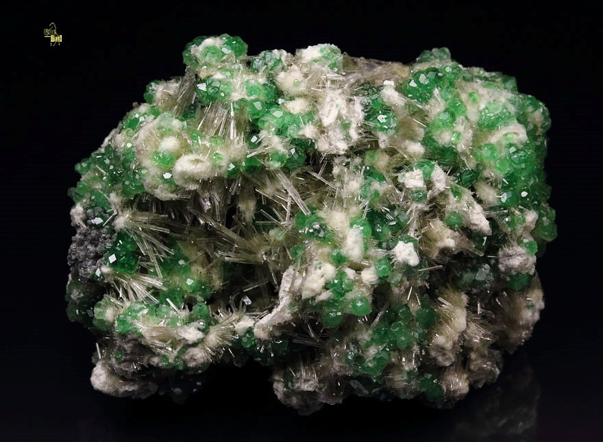 gem GARNET var. GROSSULAR var. CHROMIAN, DIOPSIDE, CLINOCHLORE