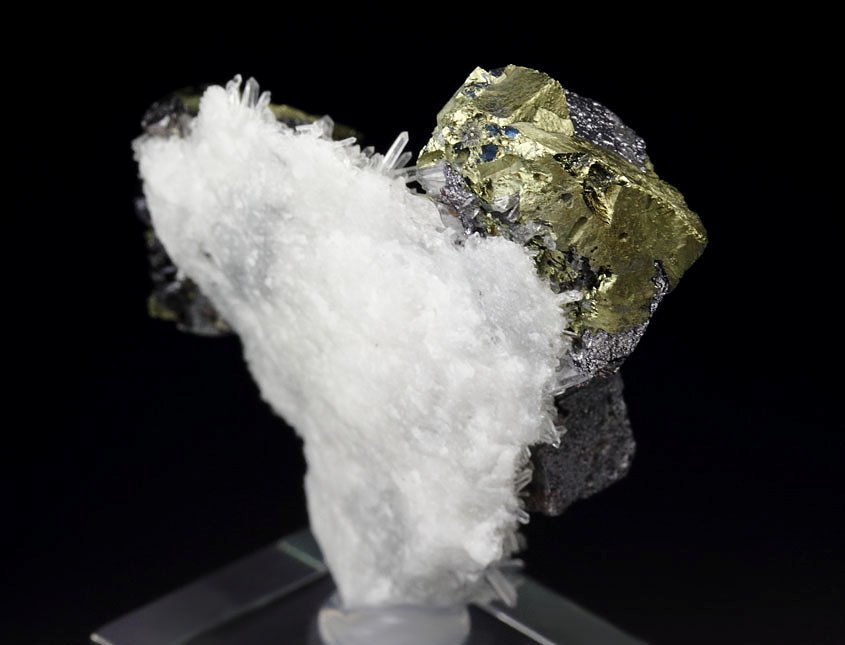 GALENA, CHALCOPYRITE, QUARTZ