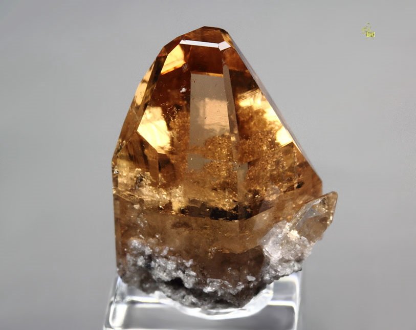 gem TOPAZ