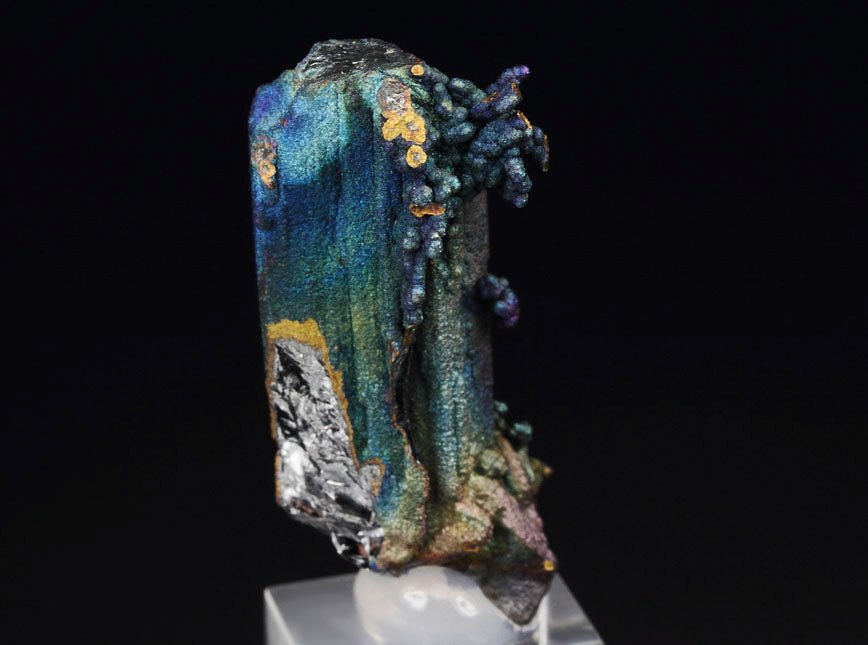 CHALCOCITE, DJURLEITE, iridescent CHALCOPYRITE