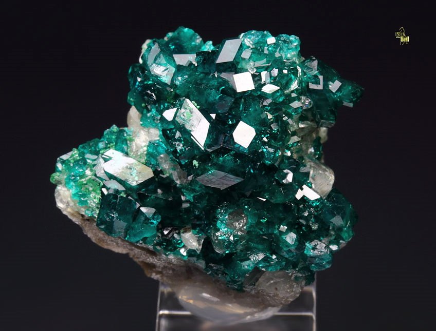 gem DIOPTASE, CALCITE