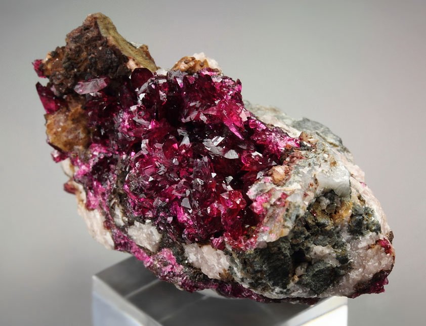 gem ROSELITE